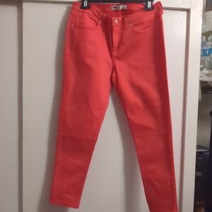 Levi's Bright Coral Slim Leggings